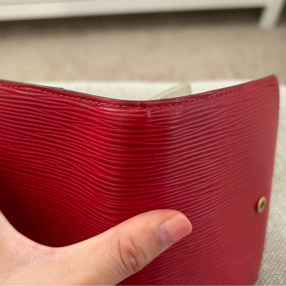 Louis Vuitton Red Epi Agenda PM